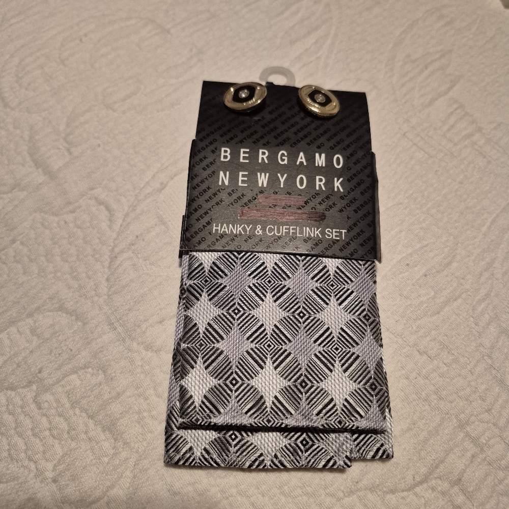 Bergamo New York Hanky & cuff link set NEW